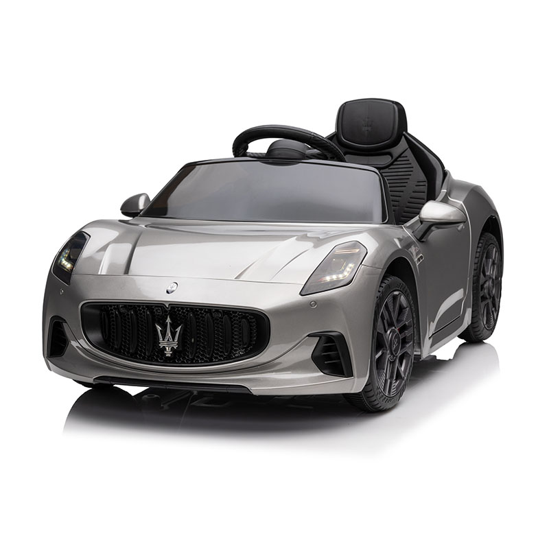 Auto da giro Maserati con licenza