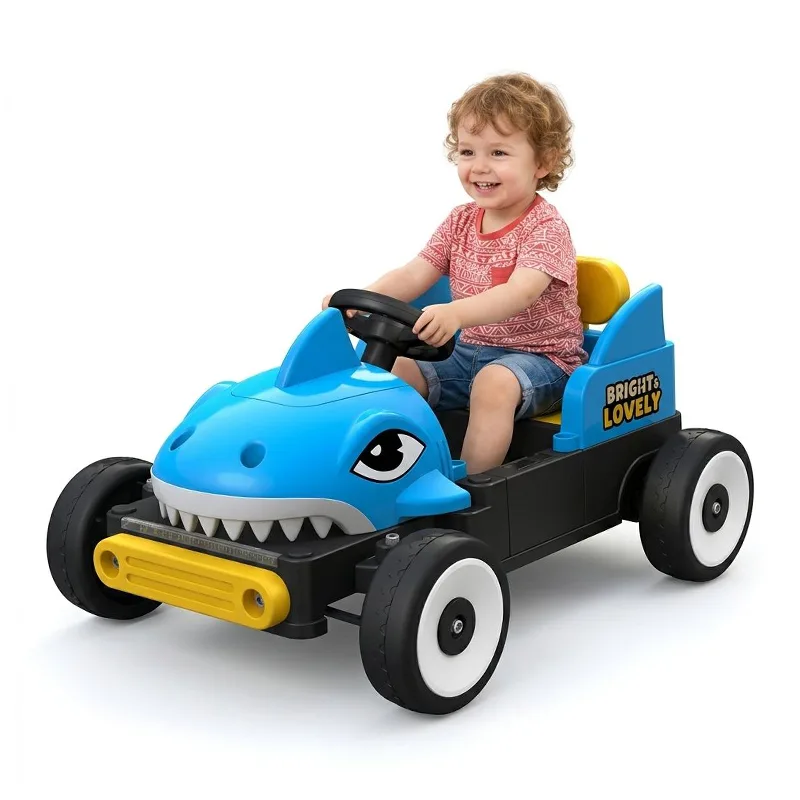 Nuova auto da corsa per bambini a 4 ruote con testa di squalo alimentata a batteria da 12 V