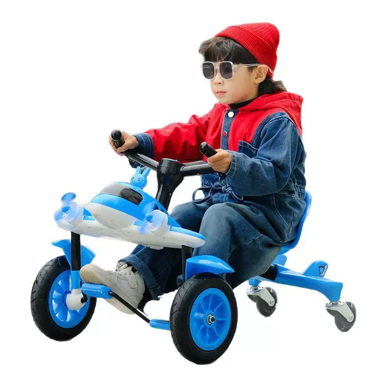 I bambini di nuovo design viaggiano sulla bicicletta a quattro ruote per bambini giocattolo